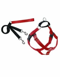 2 HOUNDS DESIGN Freedom No-Pull Harness And Leash 5/8 Inch Red